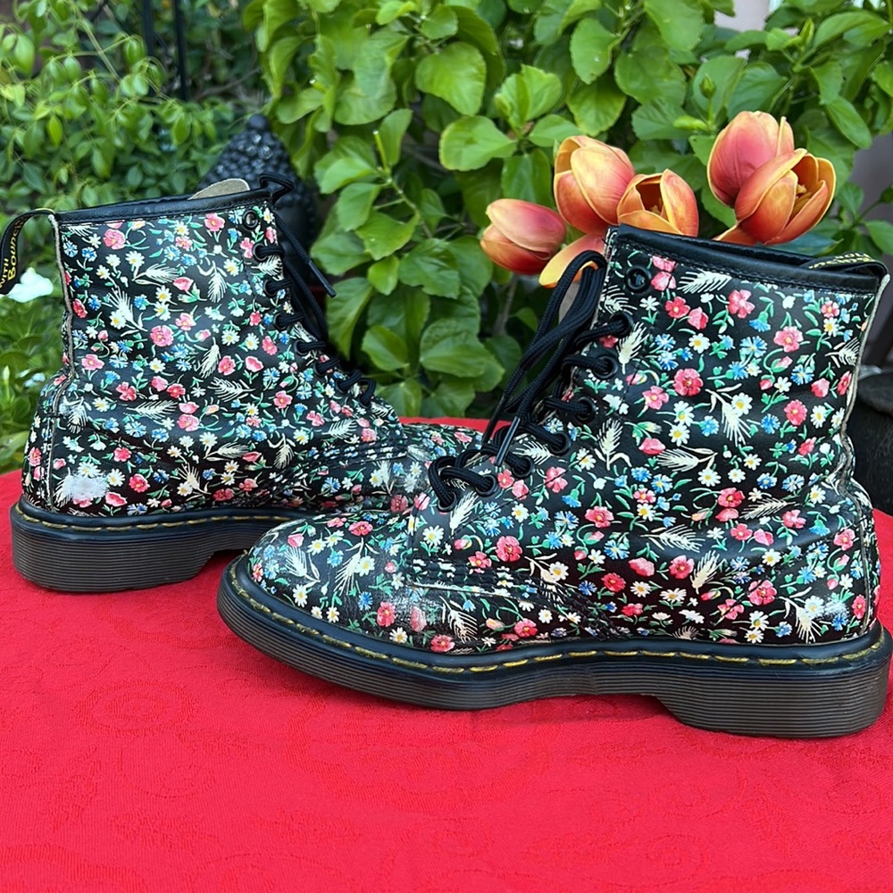 🏴󠁧󠁢󠁥󠁮󠁧󠁿 Dr. Martens Vintage MIE Y2K Floral 🌺 Combat Boots UK 6 - Picture 11 of 17